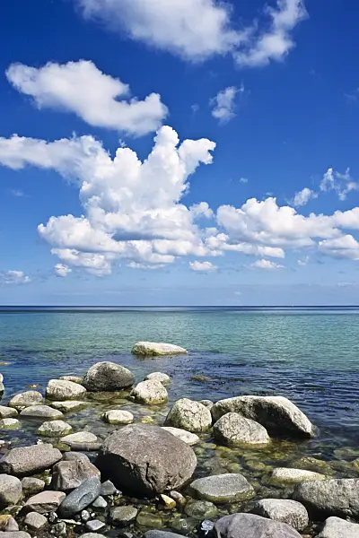 391084 - Erratic blocks at the Baltic Sea, Jasmund National Park, Rügen, Germany