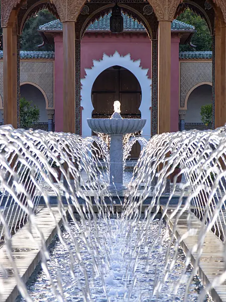 429051 - Fountain, Oriental Garden, Erholungspark Marzahn, Berlin, Germany