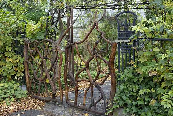 463085 - Garden gate made of branches