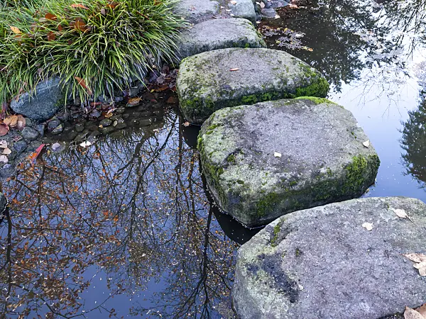 465290 - Garden pathway made of big stones