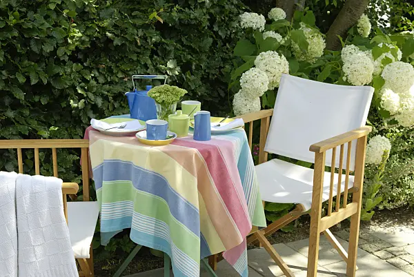 456007 - Garden table with coffee set