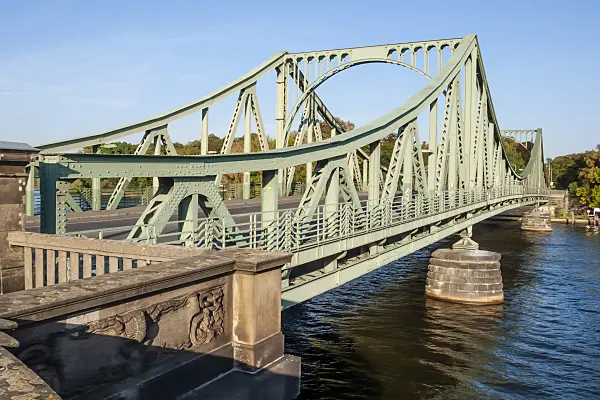 452246 - Glienicke Bridge, Potsdam, Germany