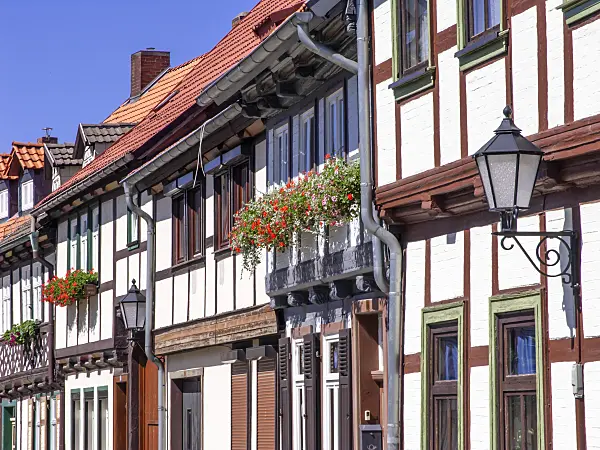 440232 - Half-timbered houses, Wernigerode, Germany
