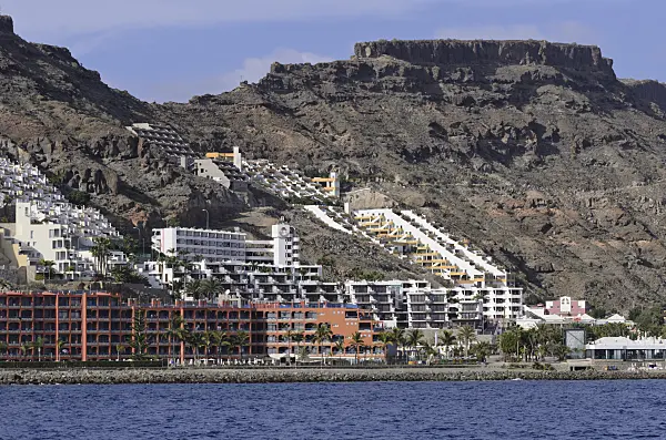 564109 - Hillside with hotels and holiday villages, Taurito, Gran Canaria, Spain