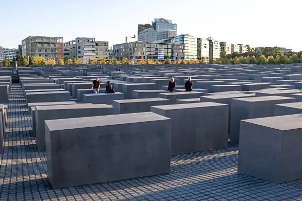 452226 - Holocaust Memorial, Berlin, Germany