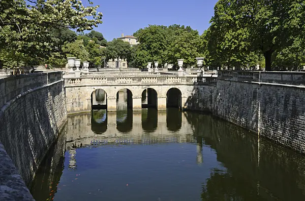 557314 - Jardins de la Fontaine, Nîmes, Frankreich