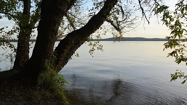 500229 - Lake Müggelsee and Müggelberge Mountains, Berlin, Germany