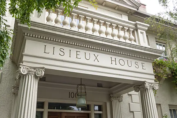 455261 - Lisieux House dans la George Street, East Melbourne, Melbourne, Australie