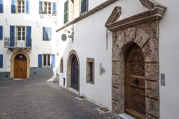 453109 - Maisons de la rue du Vieux Collège, Sion, Suisse