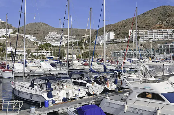 564100 - Marina, Puerto Rico, Gran Canaria, Spain