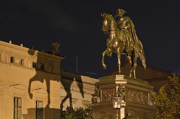 561022 - Memorial of Federick II, Unter den Linden, Berlin, Germany
