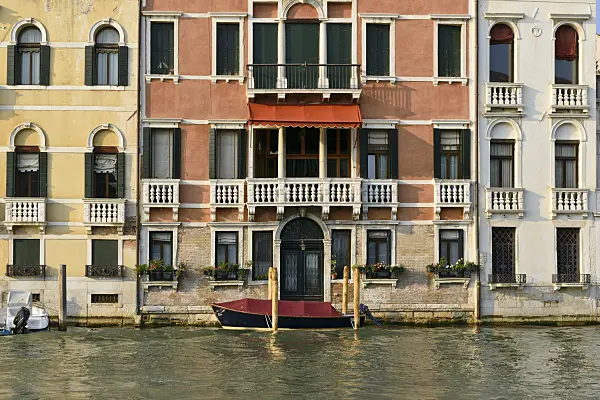 568072 - Palazzi at the Grand Canal, Venice, Italy