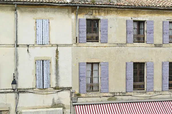 557117 - Residential buildings, Arles, France