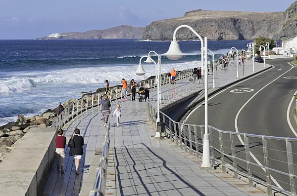 564200 - Seafront, Puerto de las Nieves, Gran Canaria, Spain