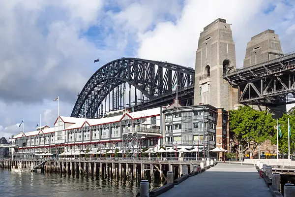 454187 - Sebel Pier One Hotel and Harbour Bridge, Walsh Bay, Sydney, Australia