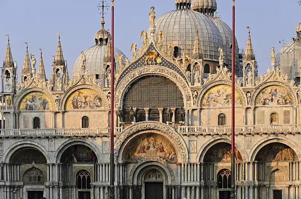 568099 - St Mark's Basilica, Venice, Italy