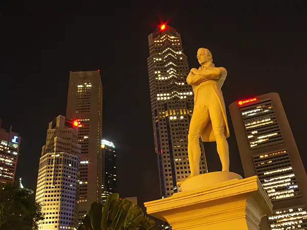 411226 - Stamford Raffles Memorial, Singapore
