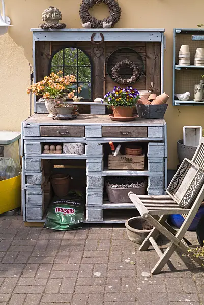 610029 - Table de travail en palettes