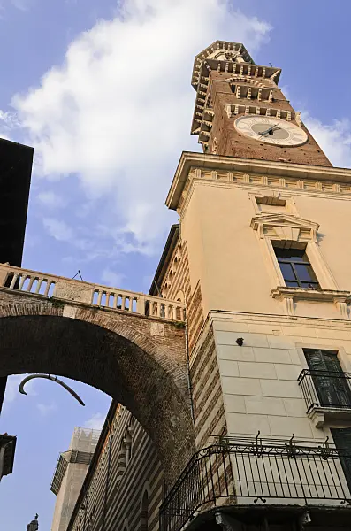 568059 - Torre dei Lamberti, Verona, Italy