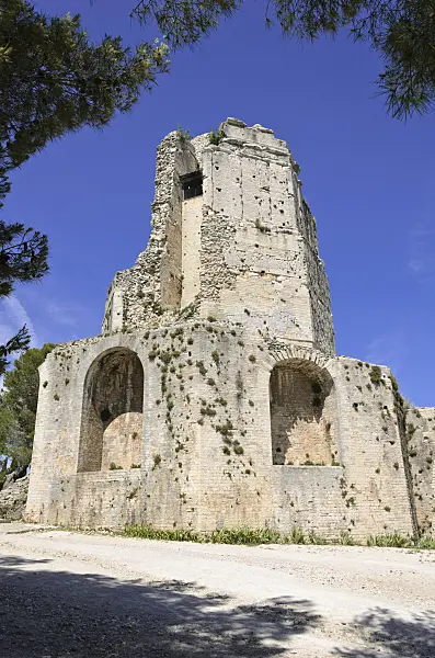 557300 - Tour Magne, Jardins de la Fontaine, Nîmes, France