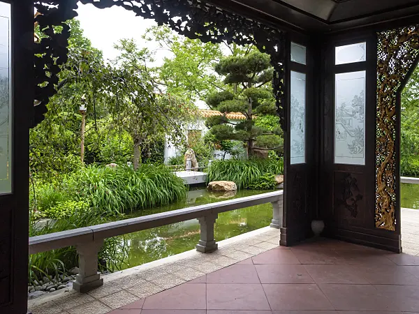 426089 - Vue d'une maison asiatique, Jardin chinois, Westpark, Munich, Allemagne